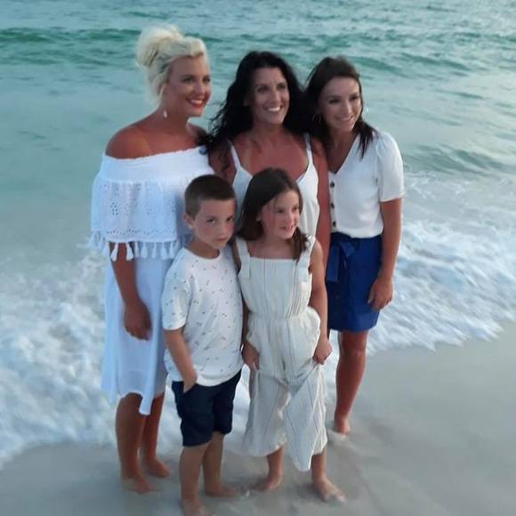 Meet your Posher, Melinda - Picture 1 of 1